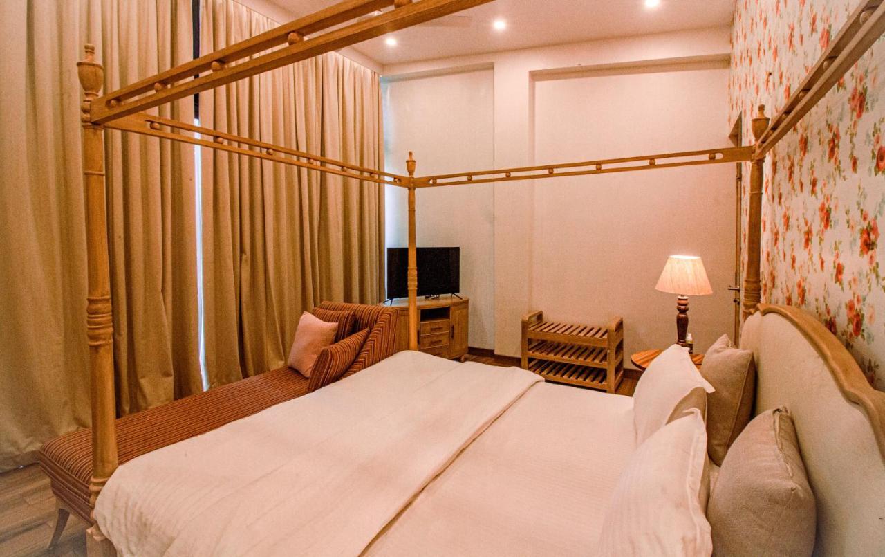 The Cloverleaf Super Luxury Villa Goa With Private Pool, North Goa Candolim Exterior photo